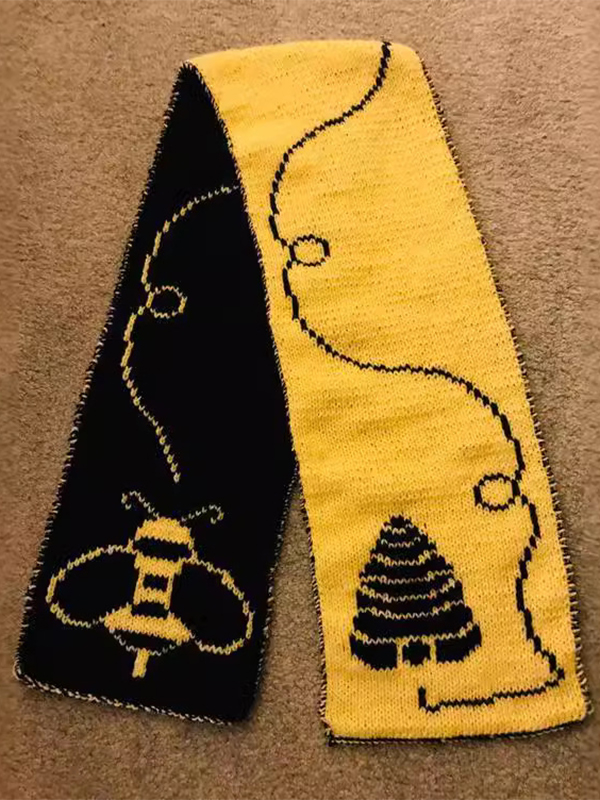 Bee print Scarf-1